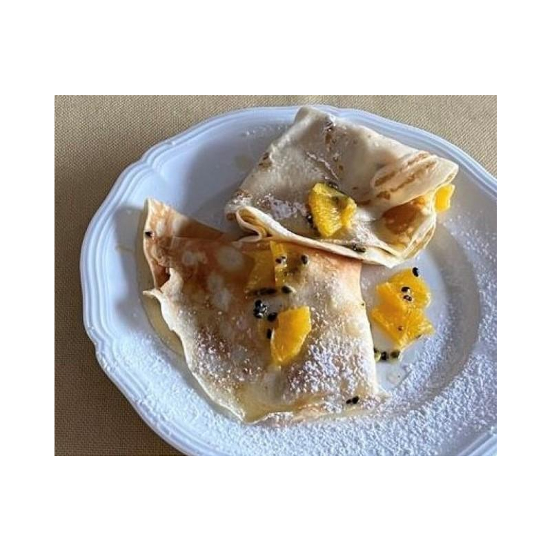 Crêpes mit Passionsfrucht-Orangen-Salat
