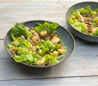 Endivie mit marinierten Birnen