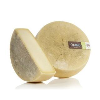 Nustral Piemontese 52% Fett i. Tr.